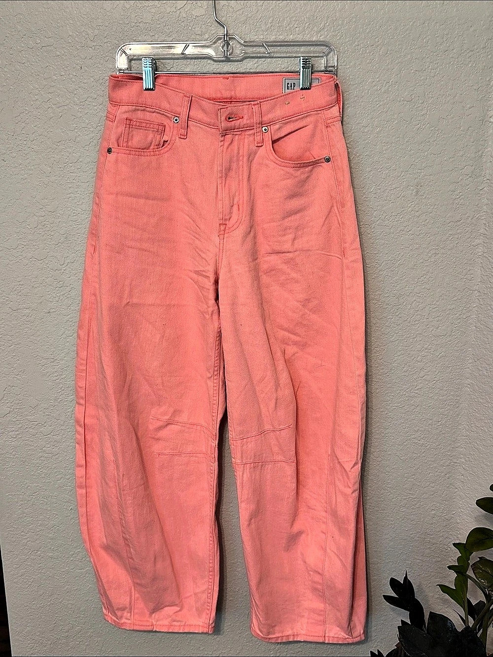 Gap Horseshoe High Rise Jeans in Pink Waist 26